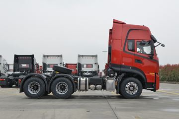 �������ó� ����KL�ؿ� 520���� 6X4ǣ����ͼƬ