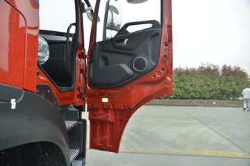 �������ó� ����KL�ؿ� 520���� 6X4ǣ����ͼƬ