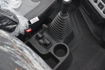 �������ó� ����KL�ؿ� 520���� 6X4ǣ����ͼƬ