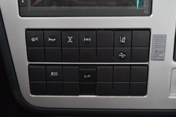 �������ó� ����KL�ؿ� 520���� 6X4ǣ����ͼƬ