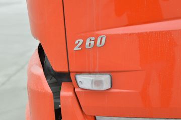 �������ó� ����п� 260���� 6X2 4.7����ж��(DFH3250BX9A)ͼƬ