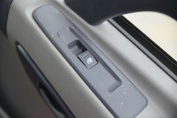 �������ó� ����п� 260���� 6X2 4.7����ж��ͼƬ