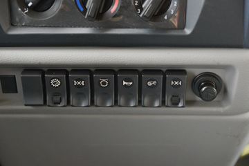 �������ó� ����п� 260���� 6X2 4.7����ж��ͼƬ