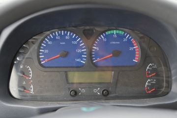 �������ó� ����п� 260���� 6X2 4.7����ж��ͼƬ