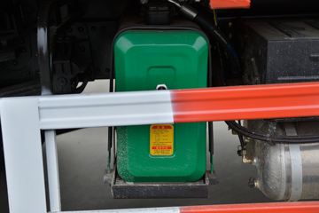 �������ó� ����п� 260���� 6X2 4.7����ж��ͼƬ