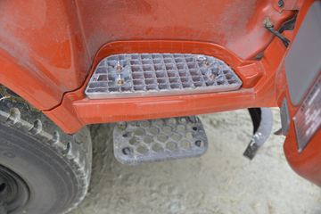 �������ó� ����п� 220���� 4X2 4.3����ж��ͼƬ