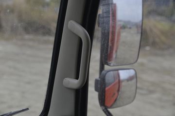 �������ó� ����п� 220���� 4X2 4.3����ж��ͼƬ