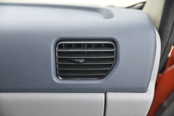 �������ó� ����п� 220���� 4X2 4.3����ж��ͼƬ