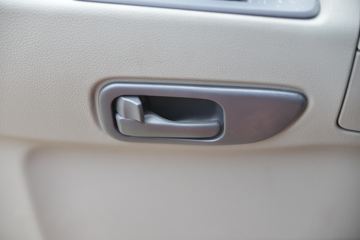 �������ó� ����п� 220���� 4X2 4.3����ж��ͼƬ