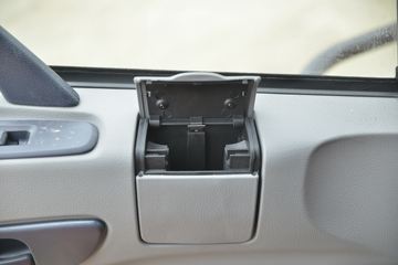 �������ó� ����п� 220���� 4X2 4.3����ж��ͼƬ