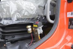 东风商用车 天锦中卡 220马力 4X2 4.3米自卸车(DFH3160BX2A)