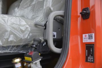 �������ó� ����п� 220���� 4X2 4.3����ж��ͼƬ