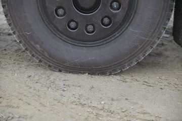 �������ó� ����п� 220���� 4X2 4.3����ж��ͼƬ