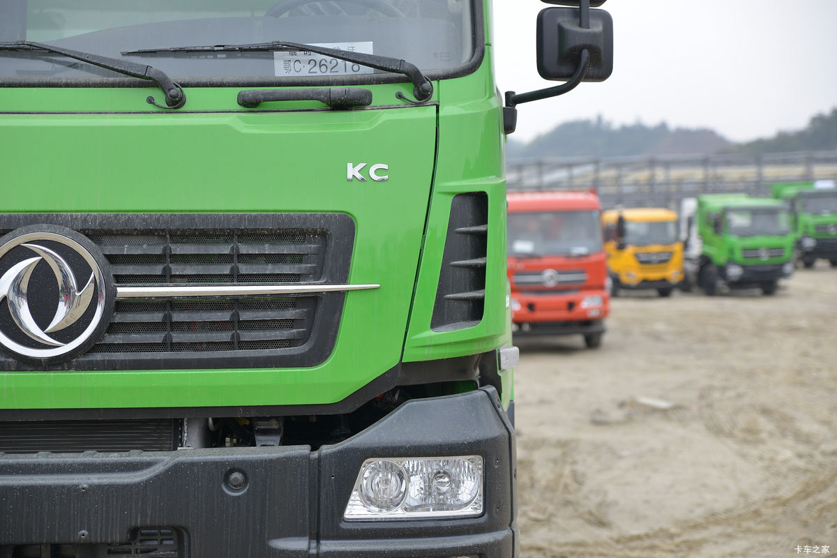 �������ó� ����KC�ؿ� 350���� 8X4 6����ж��(ƽ��)(DFH3310B2)���                                                