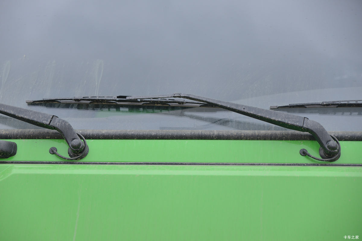 �������ó� ����KC�ؿ� 350���� 8X4 6����ж��(ƽ��)(DFH3310B2)���                                                