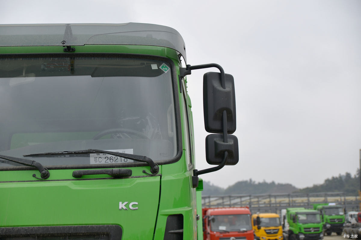 �������ó� ����KC�ؿ� 350���� 8X4 6����ж��(ƽ��)(DFH3310B2)���                                                