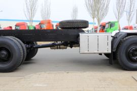 北奔V3&nbsp;自卸车底盘                                                图片