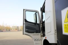 北奔 V3重卡 25T 6X4 纯电动牵引车(ND4250BBXJ7Z02BEV)