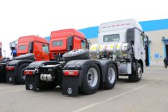 北奔 V3ET重卡 精英版 460马力 6X4 LNG危险品牵引车(国六)(ND4250BG6J7Z02)