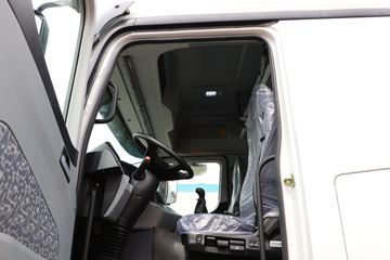 ���� V3ET�ؿ� ��Ӣ�� 460���� 6X4 LNGΣ��Ʒǣ����(����)(ND4250BG6J7Z02)ͼƬ