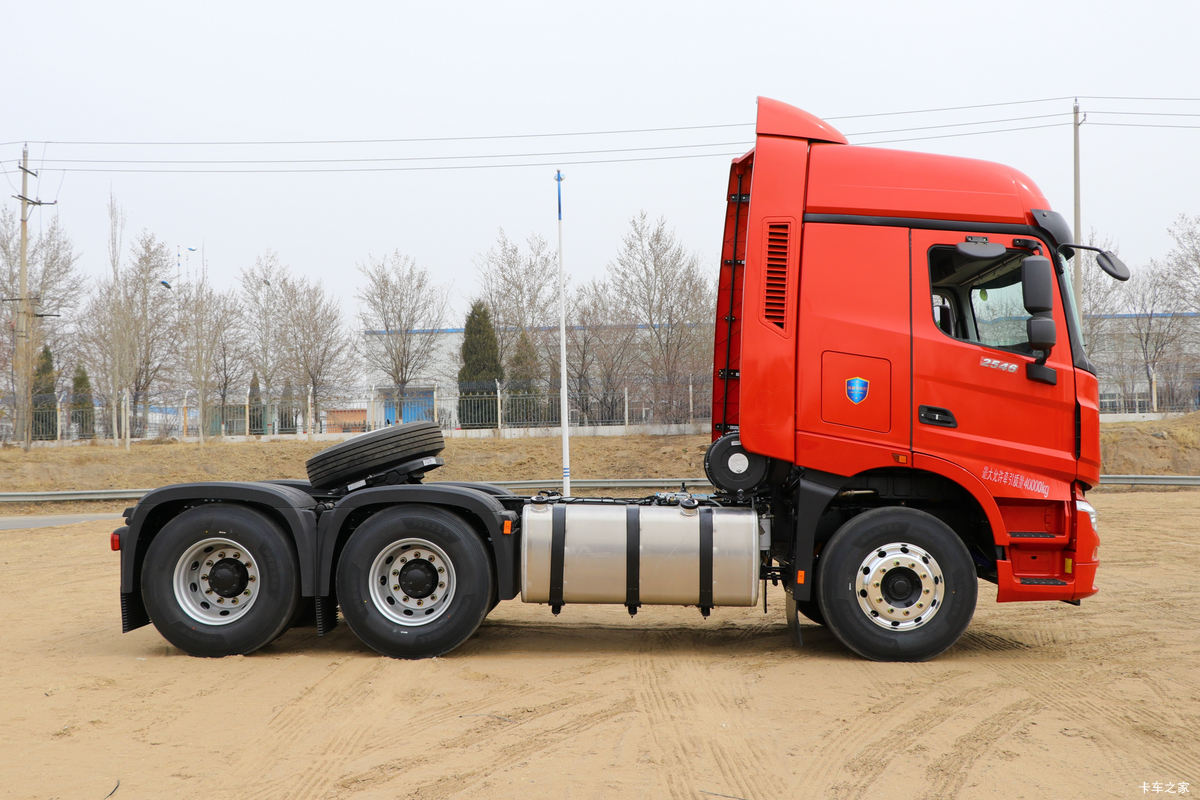 【图】北奔 V3ET重卡 精英版 460马力 6X4牵引车(ND4250BD5J7Z02)_实拍图片_1146411_卡车之家