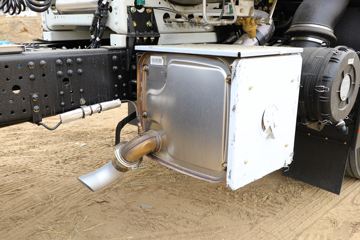 �����ؿ� V3ET�ؿ� ��Ӣ�� 460���� 6X4 LNGǣ����(����)(ND4250BG6J7Z01)ͼƬ