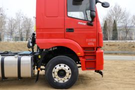 北奔V3MT&nbsp;牵引车外观                                                图片