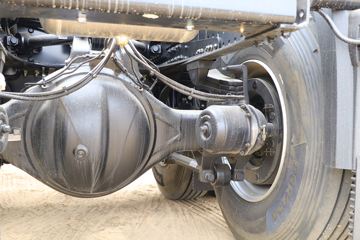 �����ؿ� V3ET�ؿ� ��Ӣ�� 460���� 6X4 LNGǣ����(����)(ND4250BG6J7Z01)ͼƬ