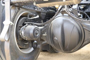 �����ؿ� V3ET�ؿ� ��Ӣ�� 460���� 6X4 LNGǣ����(����)(ND4250BG6J7Z01)ͼƬ