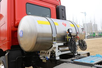 �����ؿ� V3ET�ؿ� ��Ӣ�� 460���� 6X4 LNGǣ����(����)(ND4250BG6J7Z01)ͼƬ