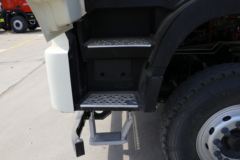 福田 欧曼GTL 360马力 8X4 7.7方混凝土搅拌车(雷萨牌)(国六)(BJ5319GJB-6M)