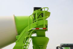 福田 欧曼GTL 360马力 8X4 7.7方混凝土搅拌车(雷萨牌)(国六)(BJ5319GJB-6M)