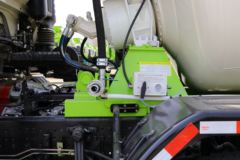 福田 欧曼GTL 360马力 8X4 7.7方混凝土搅拌车(雷萨牌)(国六)(BJ5319GJB-6M)