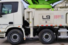 福田 欧曼GTL 430马力 8X4 L9 56米混凝土泵车(雷萨牌)(BJ5449THB-XD) 福田 欧曼GTL 430马力 8X4 L9 56米混凝土泵车(雷萨牌)(BJ5449THB-XD)