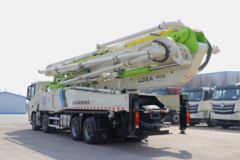 福田 欧曼EST 470马力 8X4 L10 58米混凝土泵车(雷萨牌)(BJ5449THB-XF)