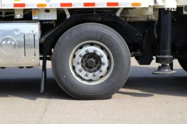 福田欧曼底盘&nbsp;泵车底盘                                                图片