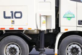 福田欧曼底盘&nbsp;泵车上装                                                图片