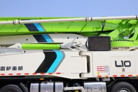 福田欧曼底盘&nbsp;泵车上装                                                图片