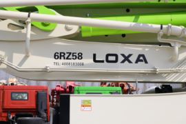 福田欧曼底盘&nbsp;泵车上装                                                图片