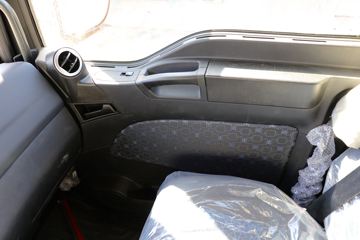 й ǵ¿SITRAK G7ؿ 400 6X4 5.8ж(ZZ3256V384HE1)ͼƬ