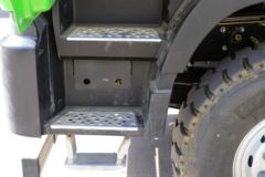 福田 欧曼GTL 9系重卡 质享版 430马力 8X4 5.8米自卸车(BJ3319DMPKC-AE)