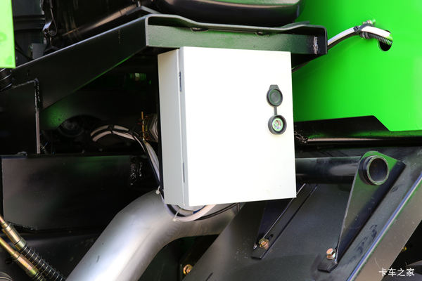 优惠1万 哈尔滨市欧曼GTL自卸车火热促销中