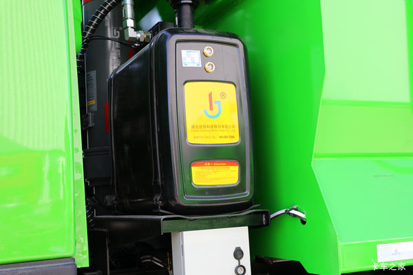 优惠1万 哈尔滨市欧曼GTL自卸车火热促销中