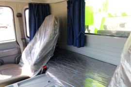 雷萨&nbsp;吊车驾驶室                                               图片