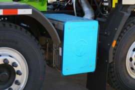 福田欧曼底盘&nbsp;混凝土搅拌车底盘                                                图片