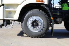 福田 欧曼ETX 340马力 8X4 7.87方混凝土搅拌车(雷萨牌)(BJ5313GJB-LP)