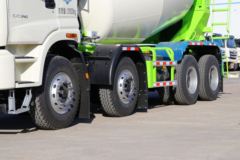福田 欧曼ETX 340马力 8X4 7.87方混凝土搅拌车(雷萨牌)(BJ5313GJB-LP)