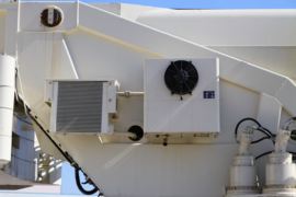 雷萨&nbsp;吊车上装                                                图片