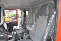 东风华神 DV5 200马力 4X2 3.8米自卸车(国六)(EQ3166GL6D21)