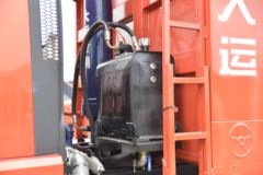 大运 风驰重卡 290马力 8X4 6.2米自卸车(DYQ3311D5FB)